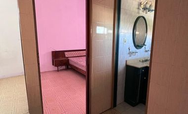 CASA DE 5 AMB VENTA EN Leon Ortiz de Rozas 3767  (remedios de escalada)