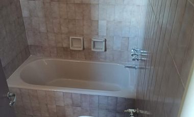 Departamento en  Av. Argentina