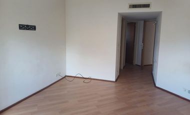 Departamento en  Av. Argentina