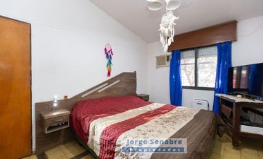 Casa Quinta en VENTA o PERMUTA - 3 amb + 2 casas - PILETA
