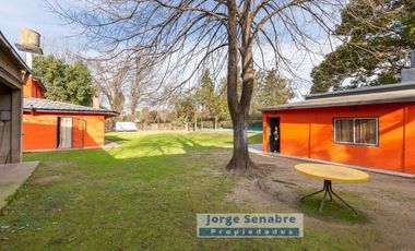 Casa Quinta en VENTA o PERMUTA - 3 amb + 2 casas - PILETA