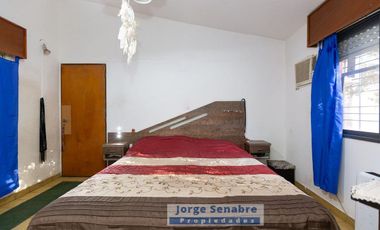 Casa Quinta en VENTA o PERMUTA - 3 amb + 2 casas - PILETA