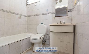 Casa Quinta en VENTA o PERMUTA - 3 amb + 2 casas - PILETA