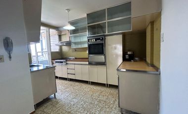 Precioso y amplio 3 ambientes + dependencia en Incas entre 14 de Julio y Heredia