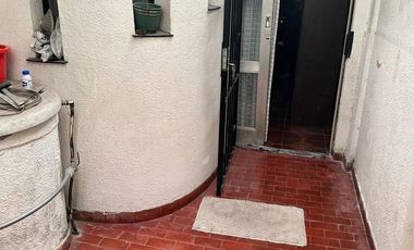 Venta PH 4 Amb. en 2 Ptas. en Ramos Mejía  - Muy Buen Estado  C/2 patios