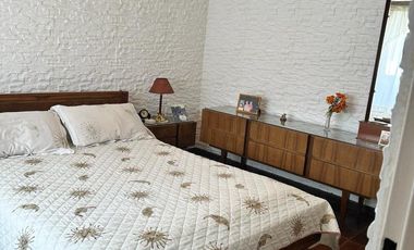 Venta PH 4 Amb. en 2 Ptas. en Ramos Mejía  - Muy Buen Estado  C/2 patios