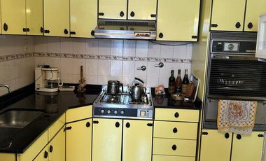 Venta PH 4 Amb. en 2 Ptas. en Ramos Mejía  - Muy Buen Estado  C/2 patios