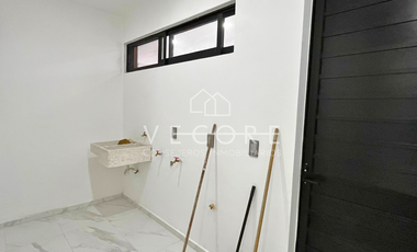 CASA EN VENTA EN GALARZA, CAPITAL NORTE, ZAPOPAN