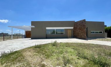 Casa en venta en San Sebastian Area 1 a Estrenar