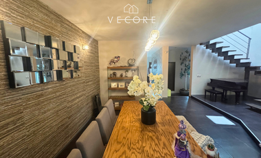 CASA EN VENTA EN FRACCIONAMIENTO REVOLUCION, SAN PEDRO TLAQUEPAQUE