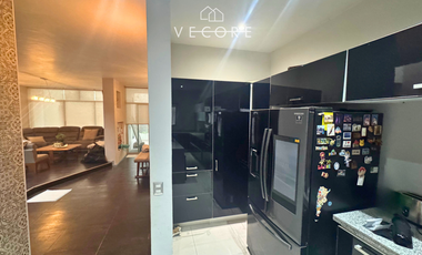 CASA EN VENTA EN FRACCIONAMIENTO REVOLUCION, SAN PEDRO TLAQUEPAQUE