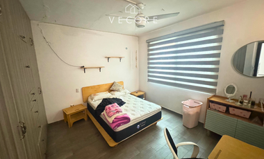 CASA EN VENTA EN FRACCIONAMIENTO REVOLUCION, SAN PEDRO TLAQUEPAQUE