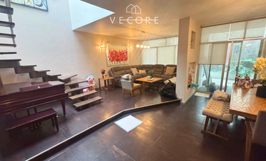 CASA EN VENTA EN FRACCIONAMIENTO REVOLUCION, SAN PEDRO TLAQUEPAQUE