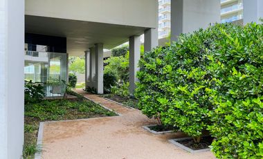 Departamento 2 ambientes en  Venta en STAR TOWER OLIVOS con COCHERA y BAULERA