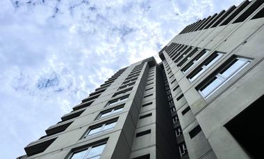 Departamento 2 ambientes en  Venta y Alquiler en STAR TOWER OLIVOS con COCHERA y BAULERA