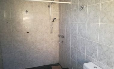 Casa en  Ortiz de Zarate y Vignolo
