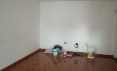 Casa en  Ortiz de Zarate y Vignolo