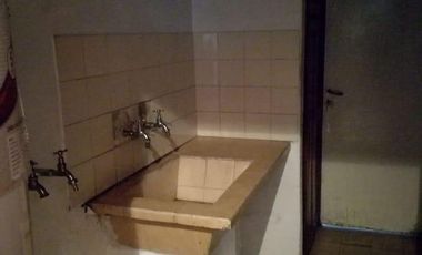 Casa en  Ortiz de Zarate y Vignolo