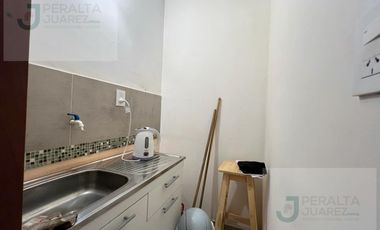 Amplia Oficina en Venta Vista al Frente Ed. Firenze