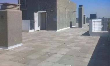 VENTA/PERMUTA -Departamento de 1 dormitorio con balcón y estacionamiento. Granadero Baigorria.