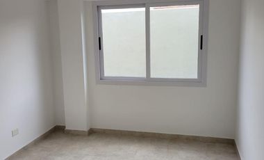 Departamento de dos ambientes en Ituzaingo