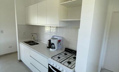 Casa en venta - 3 Dormitorios 3 Baños - 3.500Mts2 - San Miguel del Monte
