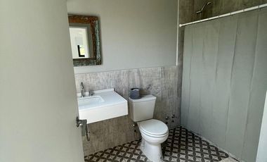Casa en venta - 3 Dormitorios 3 Baños - 3.500Mts2 - San Miguel del Monte