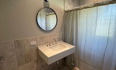 Casa en venta - 3 Dormitorios 3 Baños - 3.500Mts2 - San Miguel del Monte