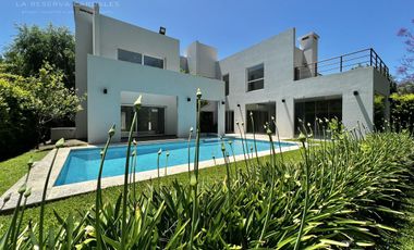 Casa de 7 Ambientes en Venta en La Reserva Cardales