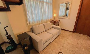 Chalet 5 ambientes en Caisamar