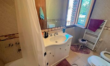 Chalet 5 ambientes en Caisamar