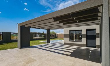 Casa en Funes Norte