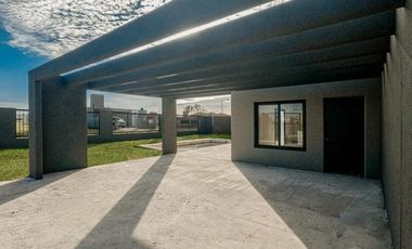 Casa en Funes Norte
