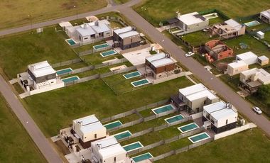Casa en Funes Norte