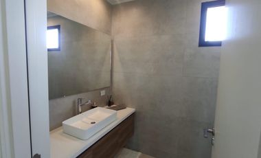 Casa en Puerto Roldan