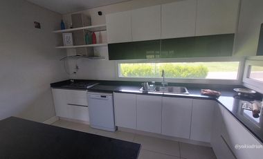 Casa en Alquiler Temporario, 6 Ambientes, en Haras Santa Maria, Escobar, GBA Norte