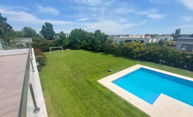 Casa en Alquiler Temporario, 6 Ambientes, en Haras Santa Maria, Escobar, GBA Norte