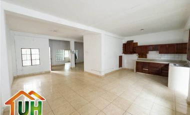 00632 - ALQUILO CASA PUCALPA - 02 PISOS - ZONA CENTRICA