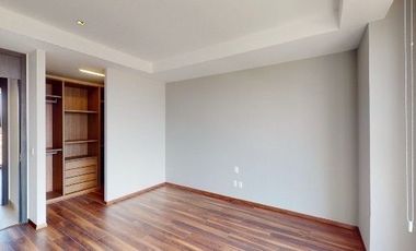 Departamento en renta  con amplios espacios y amenidades en Oaks Bosque Real