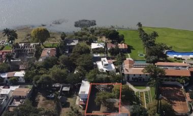 Terreno en Venta en Ajijic
