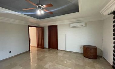 Residencia en renta Bugambilias 1era Sección