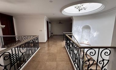 Residencia en renta Bugambilias 1era Sección