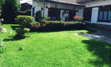 Casa en renta / venta  en Valle de Bravo