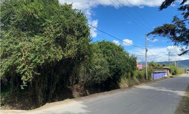 LOTE EN CHIA VEREDA FONQUETA 2.000 MTS CON SERVICIOS PARA CONSTRUIR