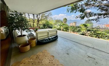 Casa sector EL TESORO con VISTA a la ciudad