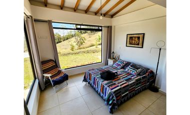 Casa campestre en VENTA en Guatapé, vía benedictinos