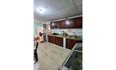 CASA+APTO EN VENTA BARRIO LA VICTORIA