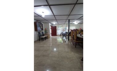 CASA+APTO EN VENTA BARRIO LA VICTORIA