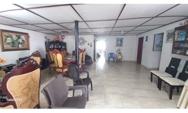 CASA+APTO EN VENTA BARRIO LA VICTORIA