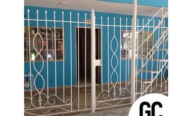 Se vende casa 2 pisos- Barrio los almendros - Soledad